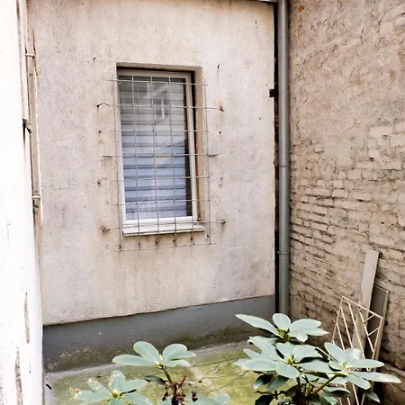 Kika Eth Apartment