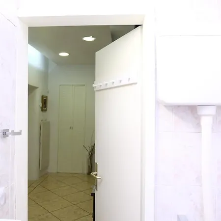 Kika Eth Apartment Belgrade